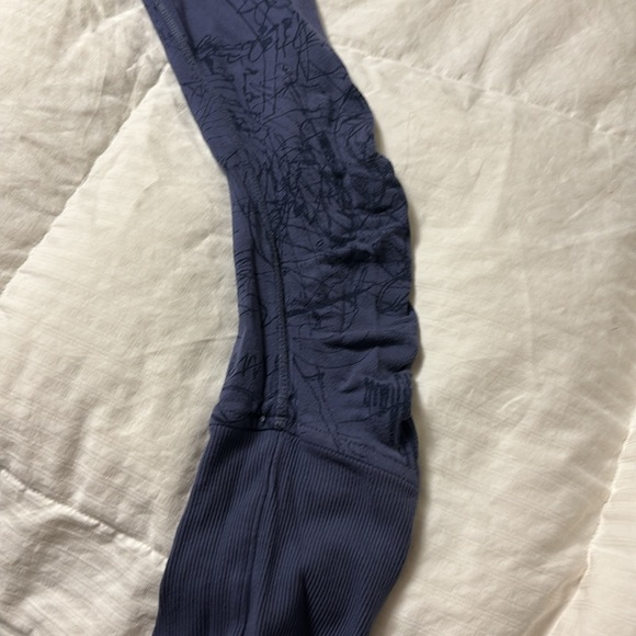 Women’s Lululemon hoodie lightweight loose fit size 10 - Picture 4 of 6